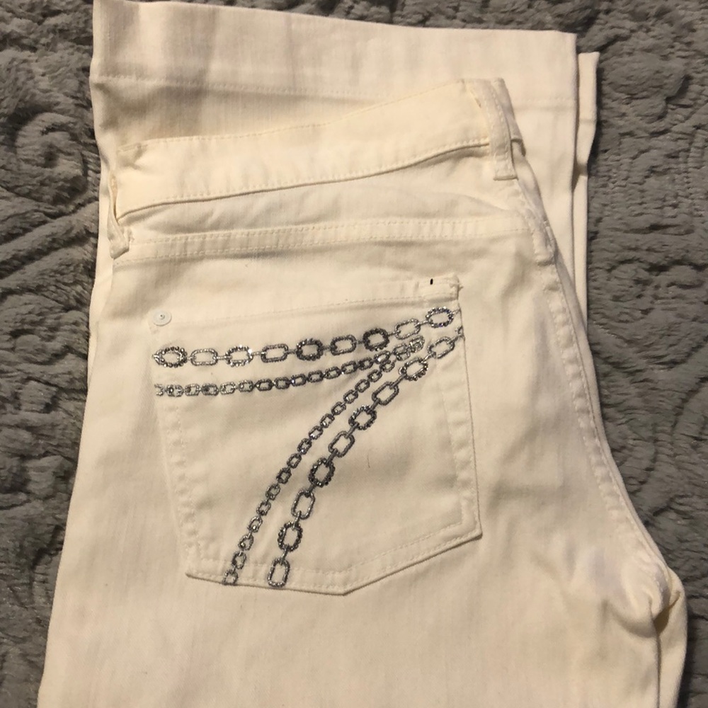 7 white jeans